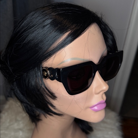 Versace NWT black and gold trim, sunglasses with case and box - Picture 2 of 8